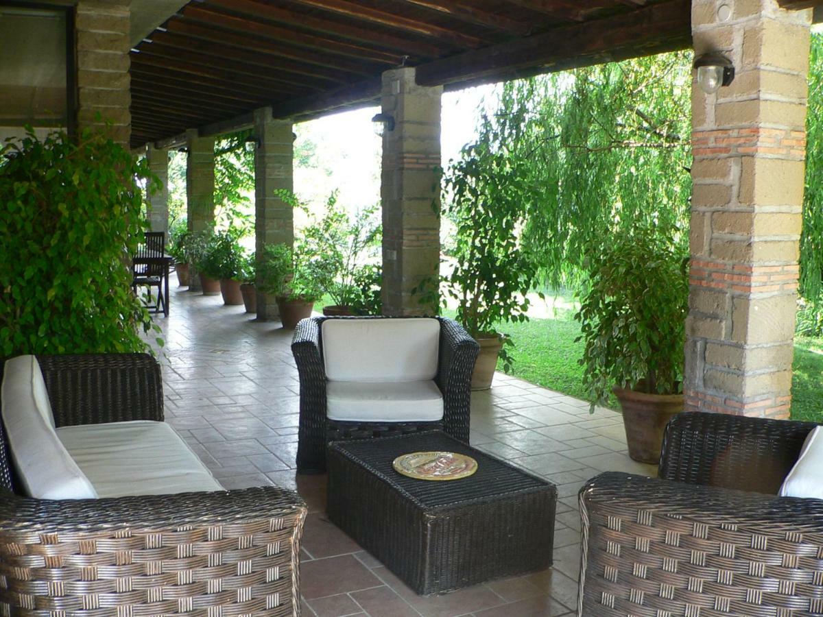 Villa Con Piscina Canale Monterano Exteriér fotografie